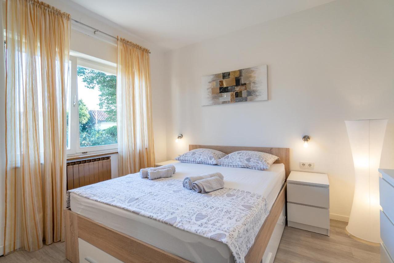 Apartman Ana 노비비노돌스키 외부 사진