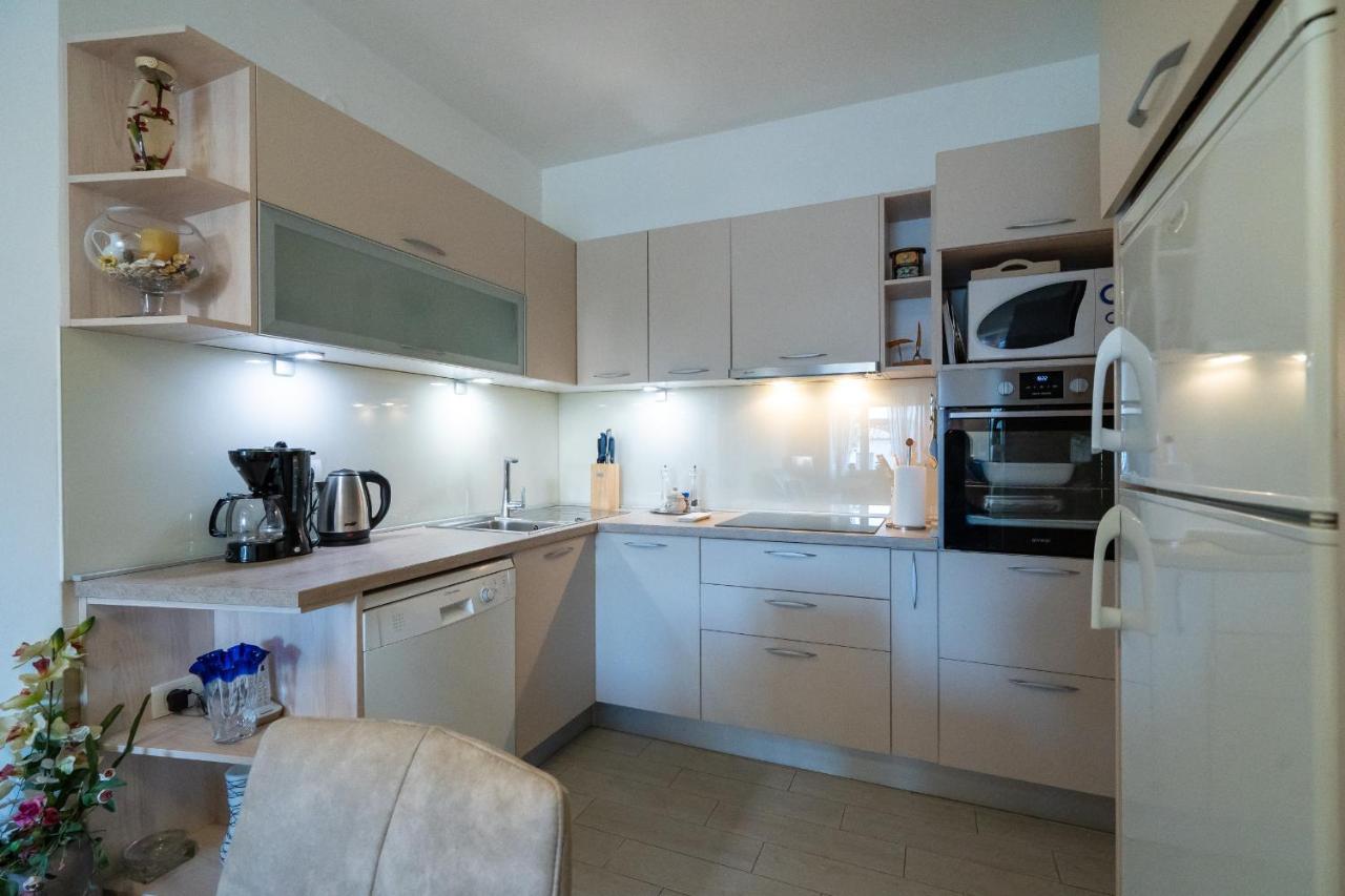 Apartman Ana 노비비노돌스키 외부 사진